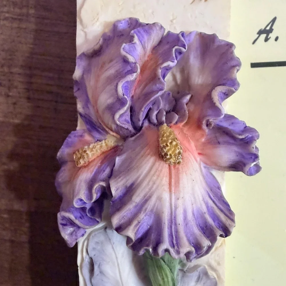 VTG 80s Purple Iris Photo Frame, 3D Hand Painted Floral Picture Frame 3.5 x 5